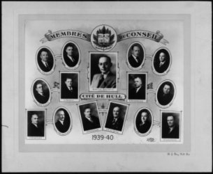 Bibliothèque et Archives nationales du Québec, Membres du Conseil, Cité de Hull de 1939-1940, 1940. BAnQ Gatineau, fonds Alphonse Moussette (P45, S1, D179). Photographe : B. J. Déry