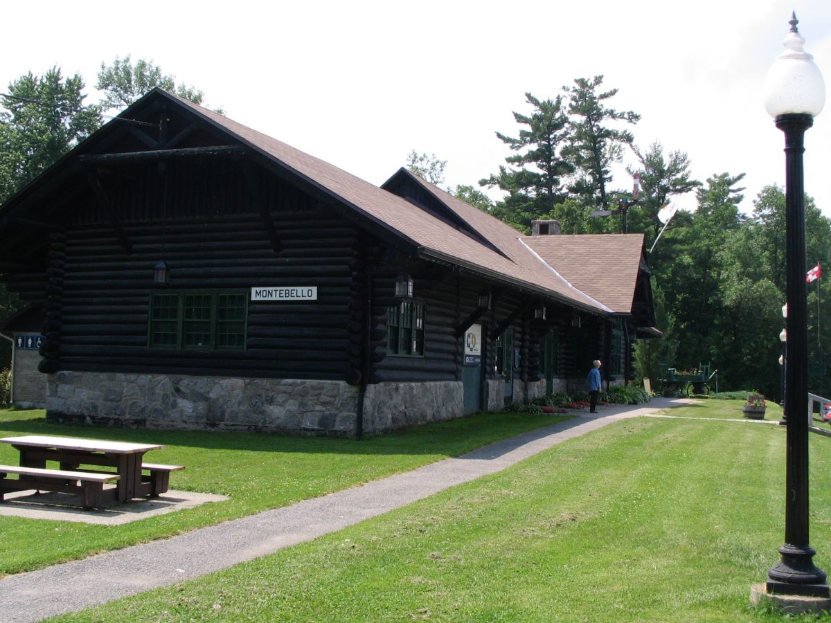 Ancienne gare de Montebello ©MRC de Papineau, 2008. Photo : Marie-France Bertrand